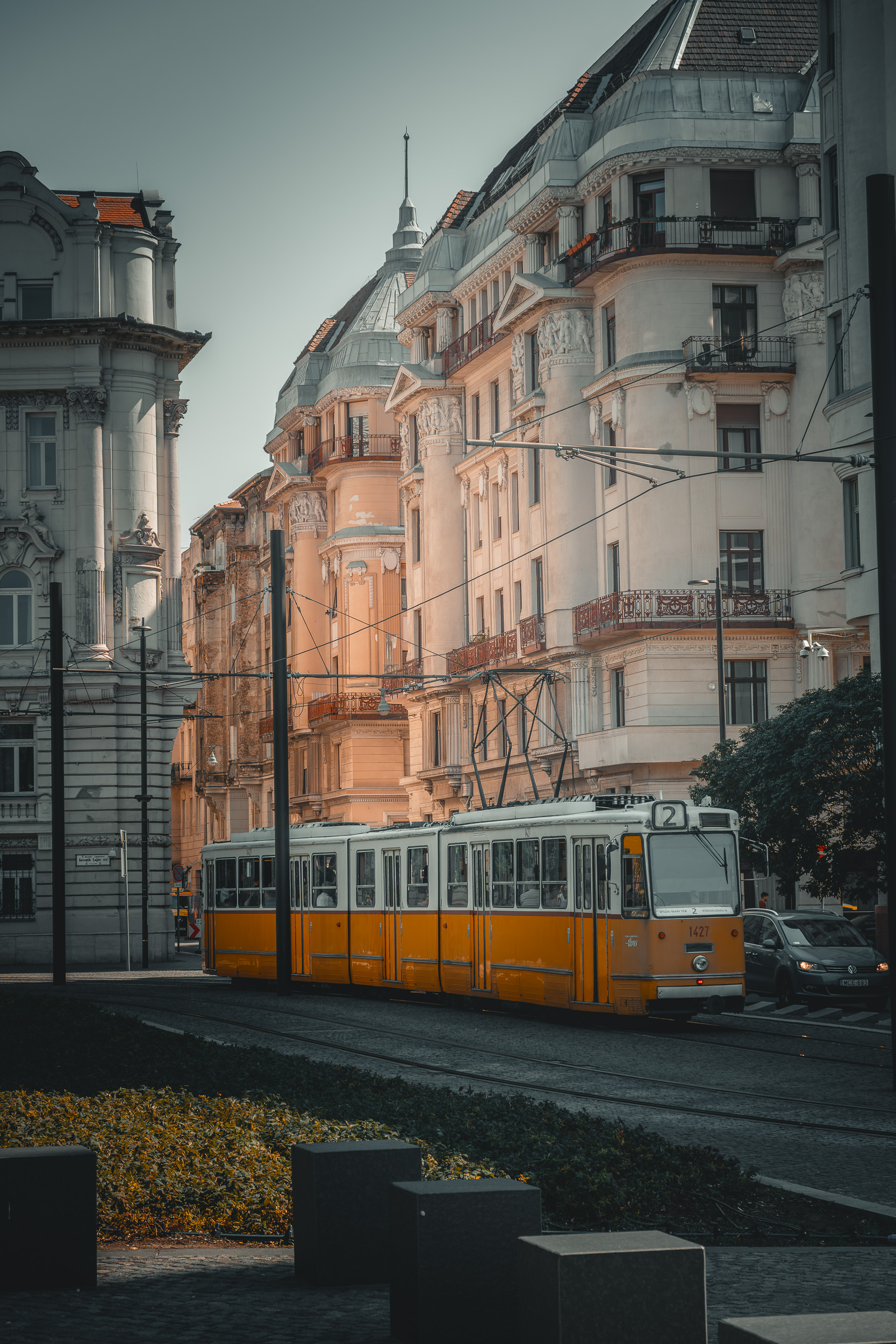 Budapester Gelb